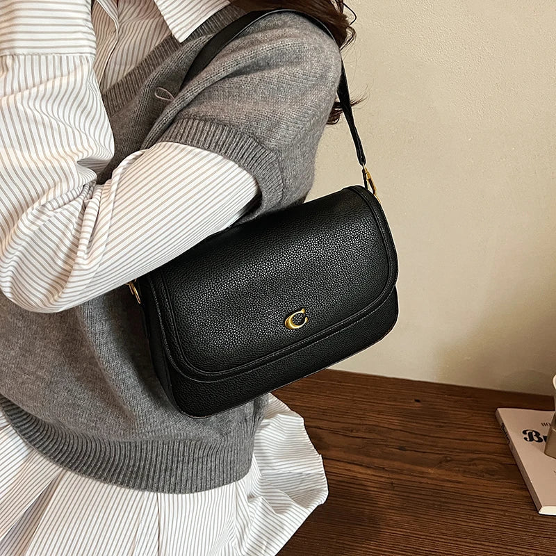 Luxury Women Elegant Leather Fashion Shoulder Bag High End Designer Tote Handbag For City Commuter Lifestyle Fashion