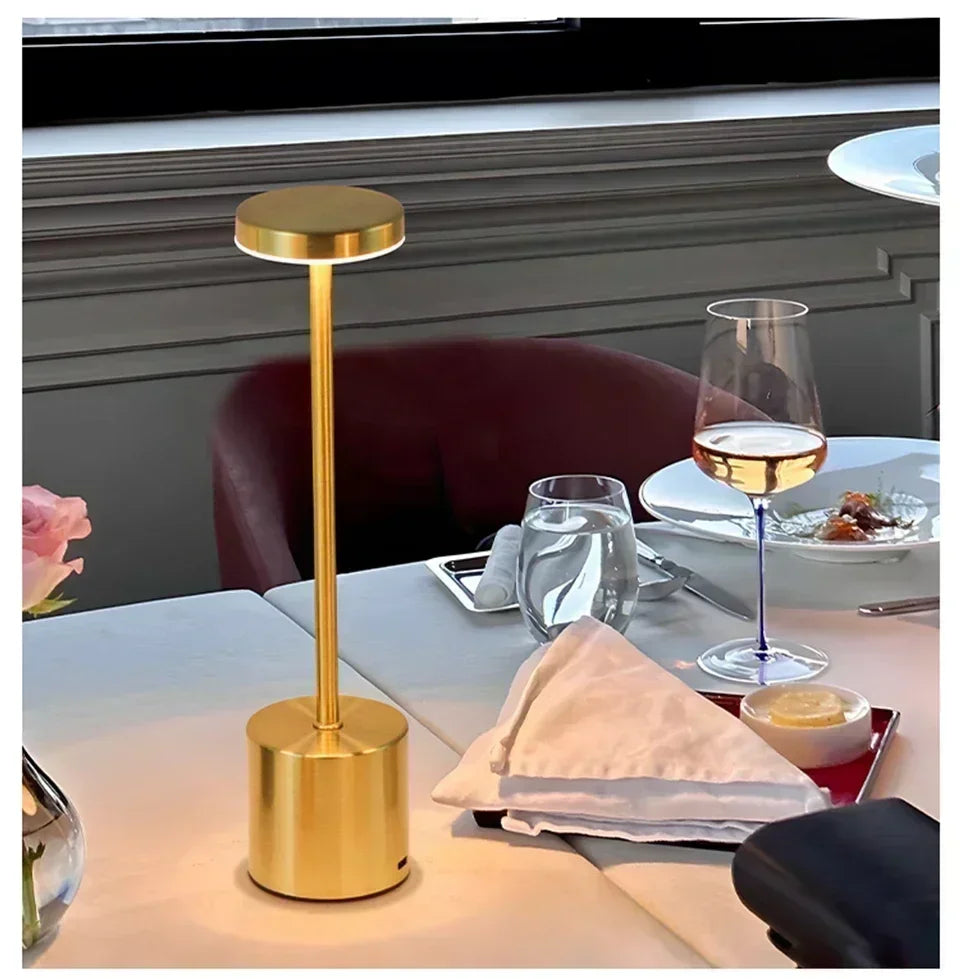 Candeeiro de Mesa LED Touch Recarregável Premium