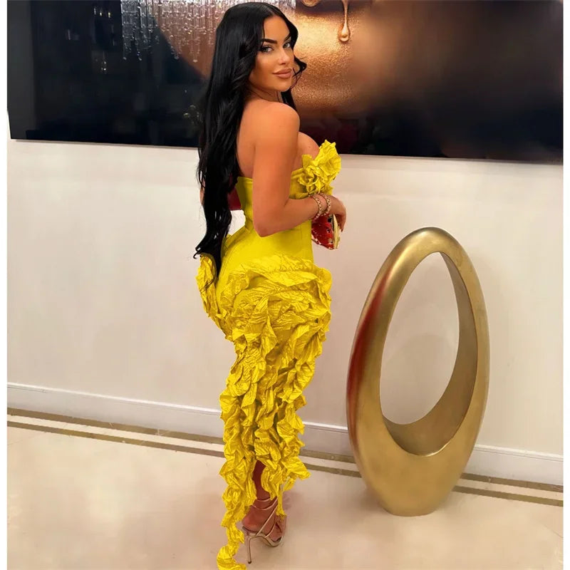 Vestido de Festa com Franjas Elegantes e Alça Assimétrica
