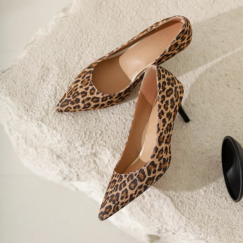 Pointed Toe Low Heel High Heel Shoes Leopard Print Pink Green Black Red Green Women's Shoes Cheap Clearance Sale Elegant Sexy Spring and Autumn New Designer Y2K Style Party Picks Girls' Gifts Charming Fashion White Tow