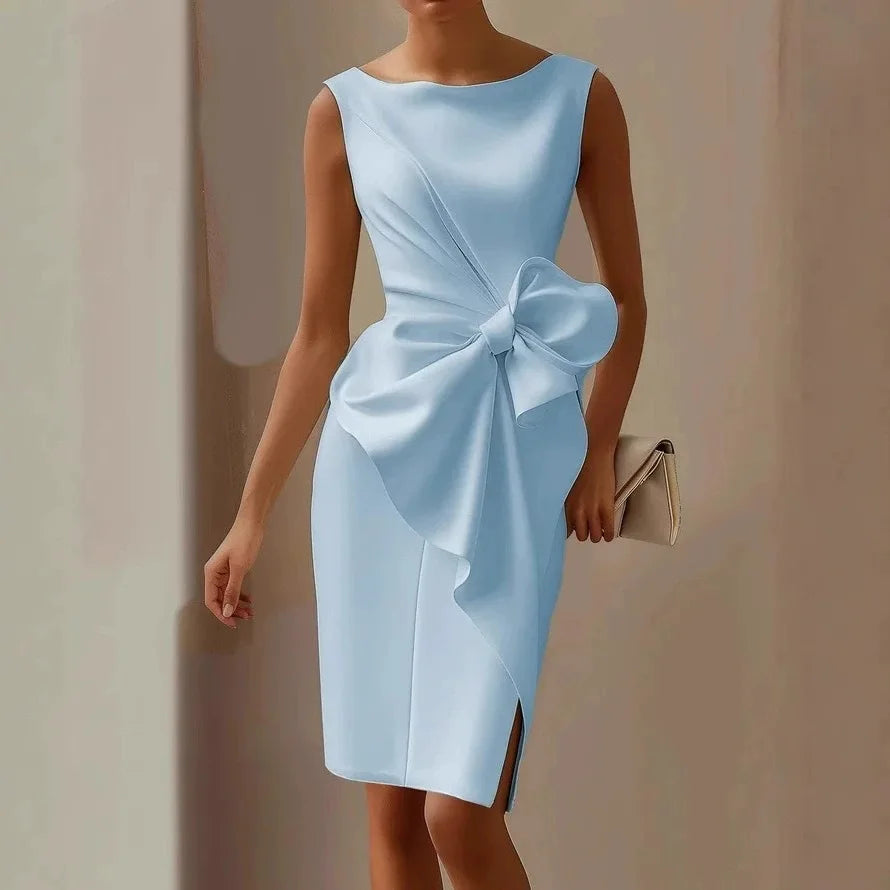 Vestido Elegante Sem Mangas para Mulher com Laço e Cintura Ajustada