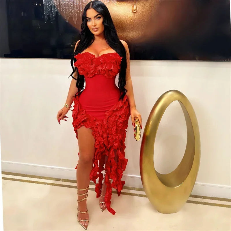 Vestido de Festa com Franjas Elegantes e Alça Assimétrica