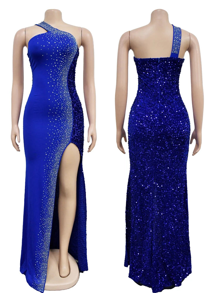 Vestido Longo de Festa de Ombro Único com Brilhantes e Abertura Lateral