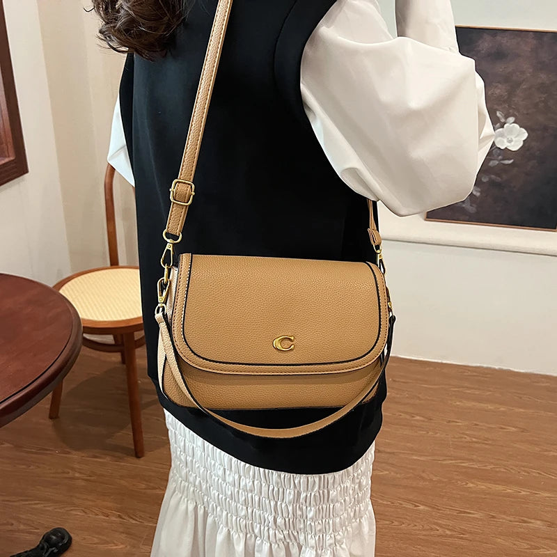 Luxury Women Elegant Leather Fashion Shoulder Bag High End Designer Tote Handbag For City Commuter Lifestyle Fashion