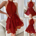 Vestido Curto Elegante com Decote Halter