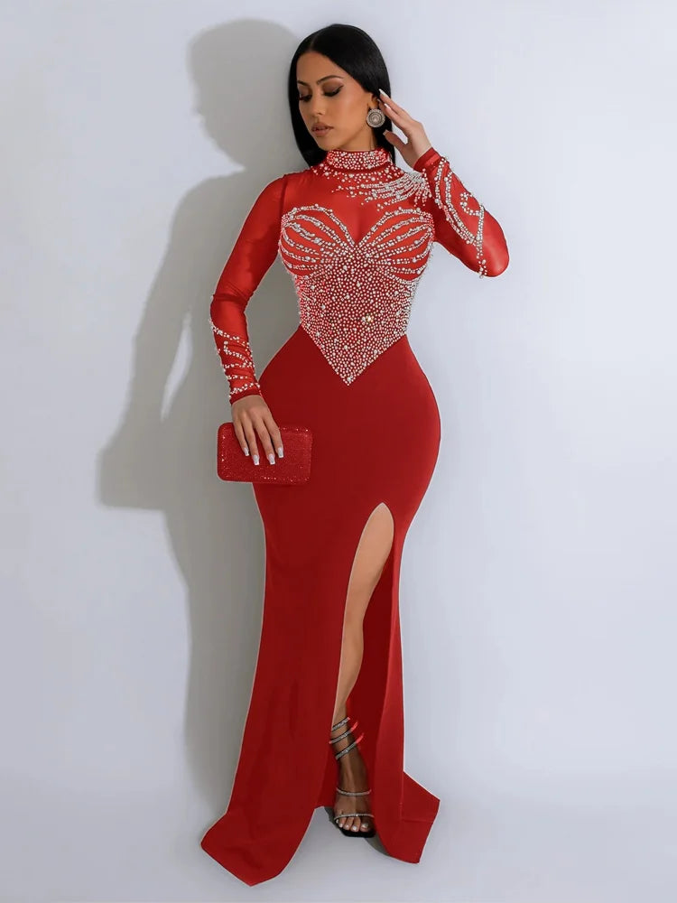 Vestido Longo de Festa com Brilho e Abertura Lateral